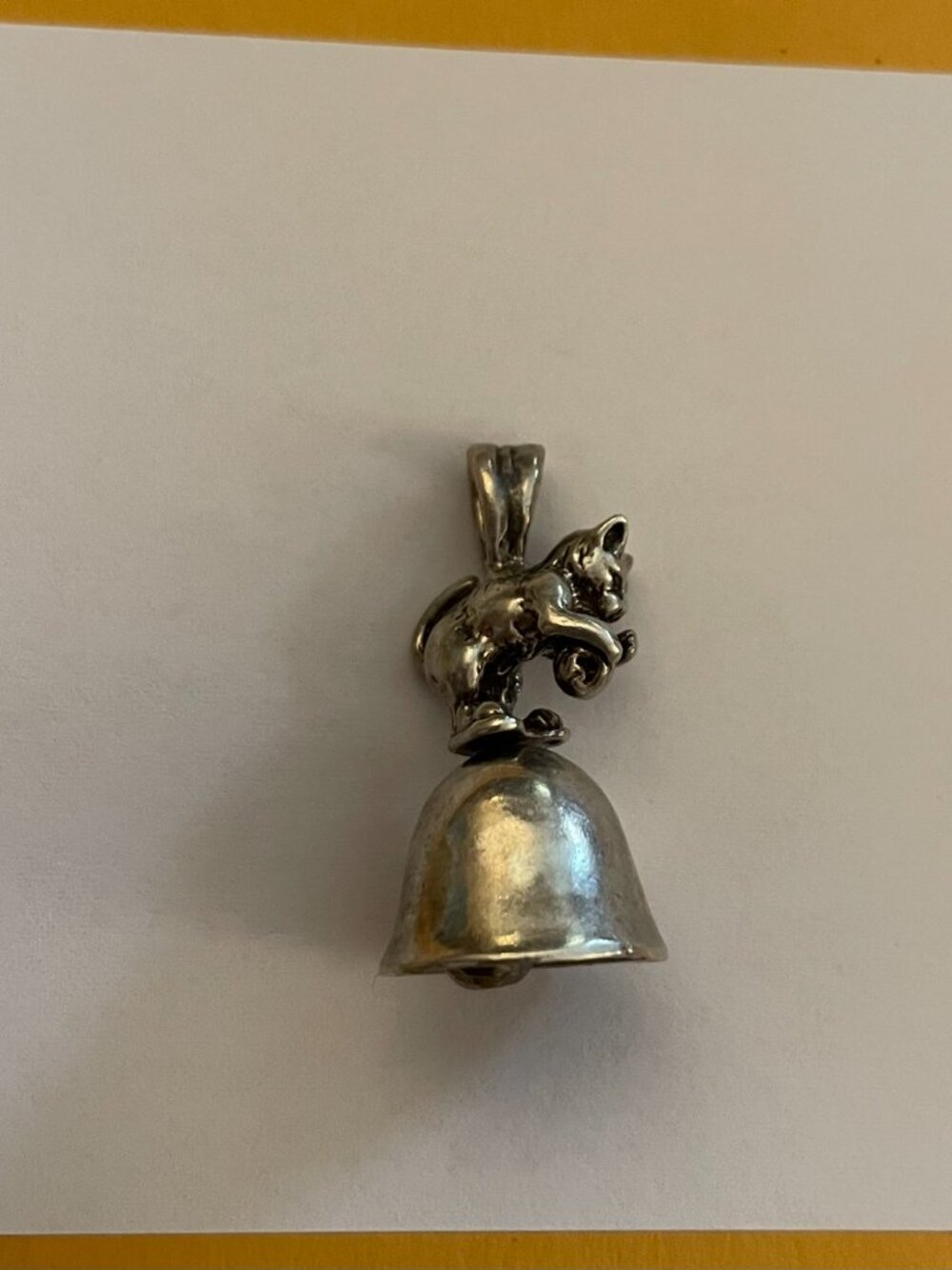 Vintage Sterling Silver Handmade OOAK Cat Bell Pendant Bob Stringer Y2K $125 - Picture 7 of 12